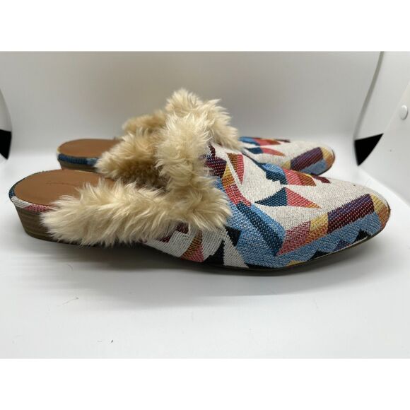 Universal Thread Litzy Aztec Printed Slip-On Mules Faux Fur Trim Womens 8.5 - Picture 2 of 7